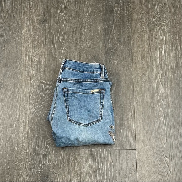 Joseph Ribkoff Denim - Joseph Ribkoff Floral Embroidered Rhinestone Jeans Sz 4